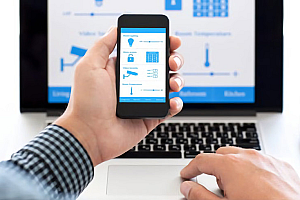 电脑端远程控制手机软件,教你如何远程入侵别人手机